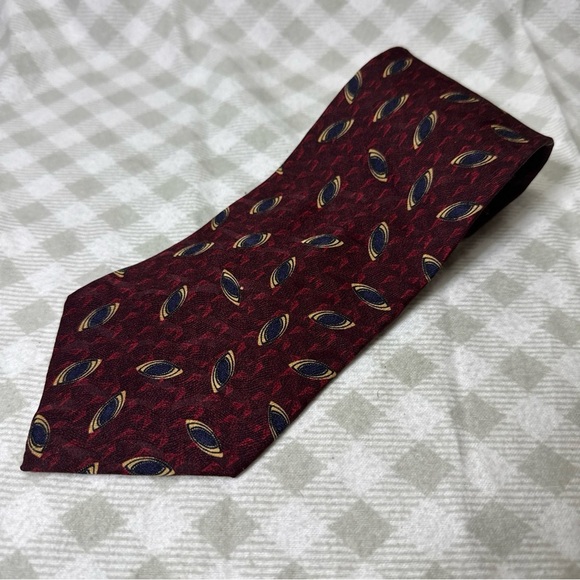 The Forbes Collection Red Geometric 100% Silk Neck Tie Made in the USA - Picture 1 of 6